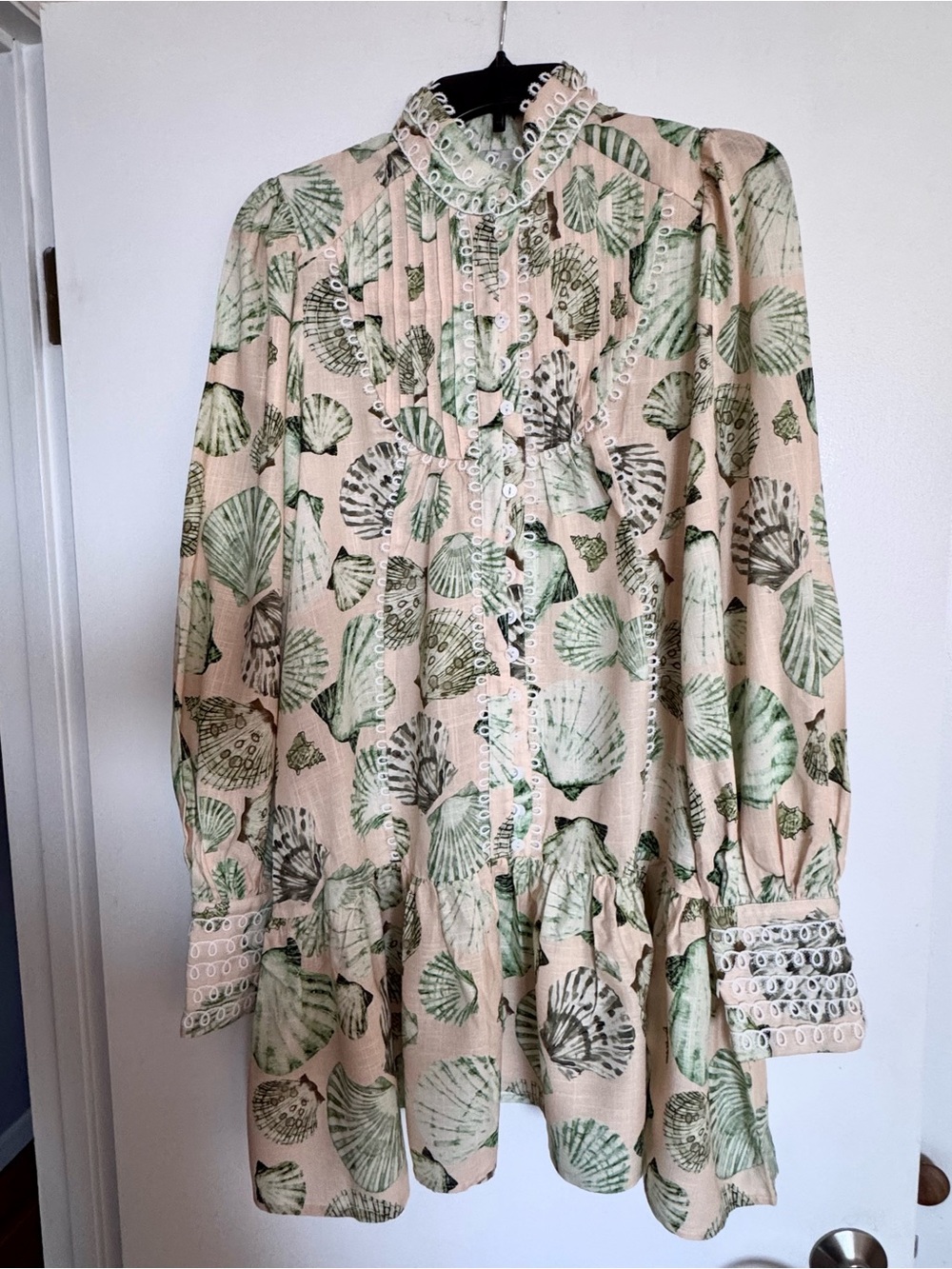 Seashell Print Peasant Dress in Beige and Green. New. S